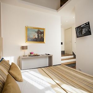 Camera standard con letto king size